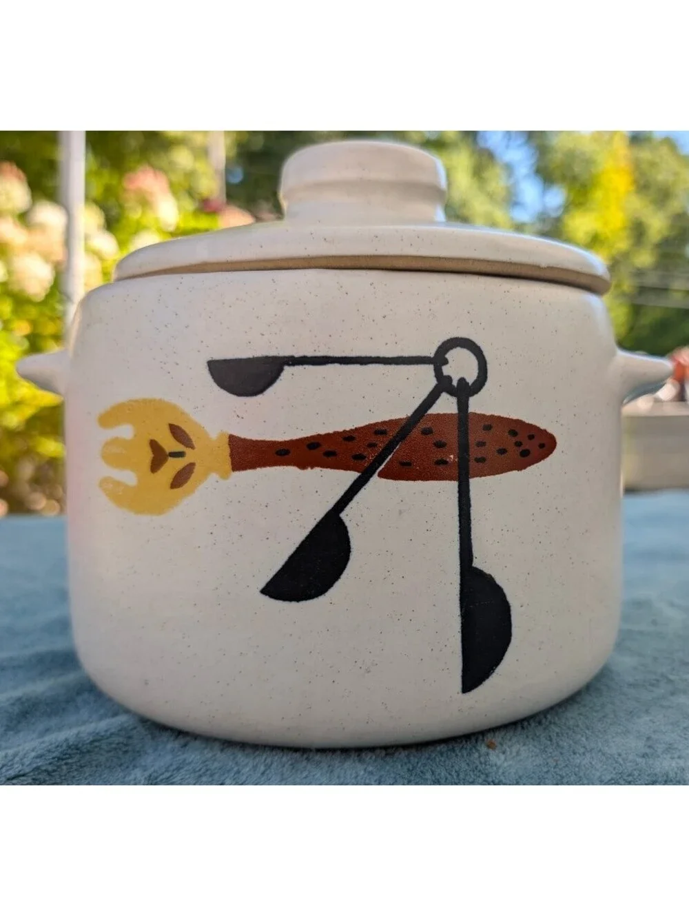 Vintage West Bend Mid-Century Modern Stoneware Bean Pot Casserole Dish with Lid